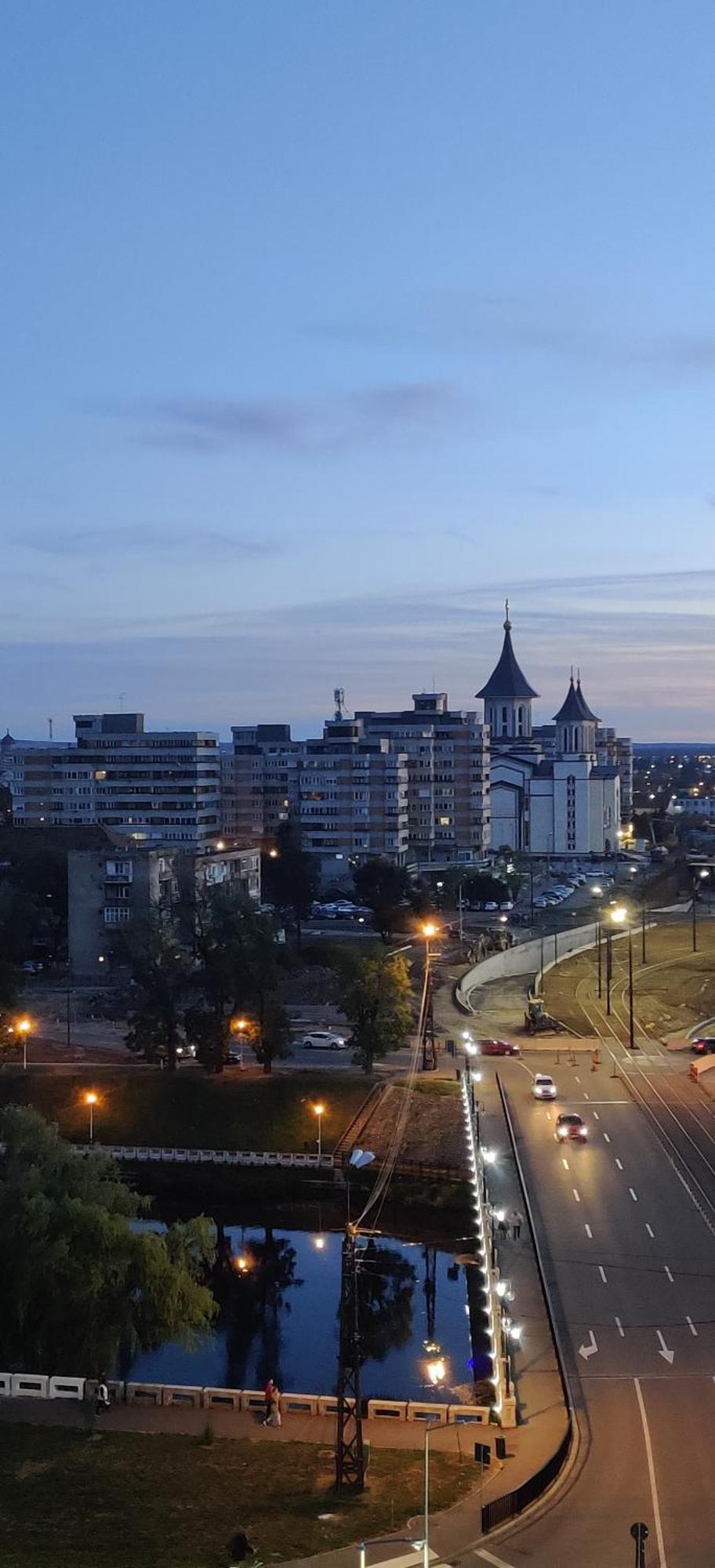 Over The City Oradea Exterior photo